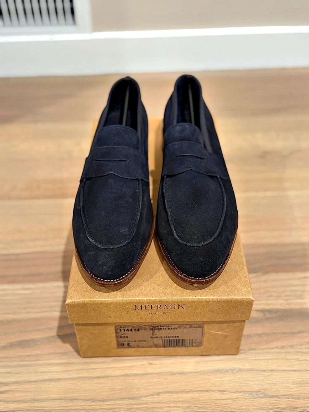 NWT Men’s Meermin Loafers, Navy Blue, Size 9